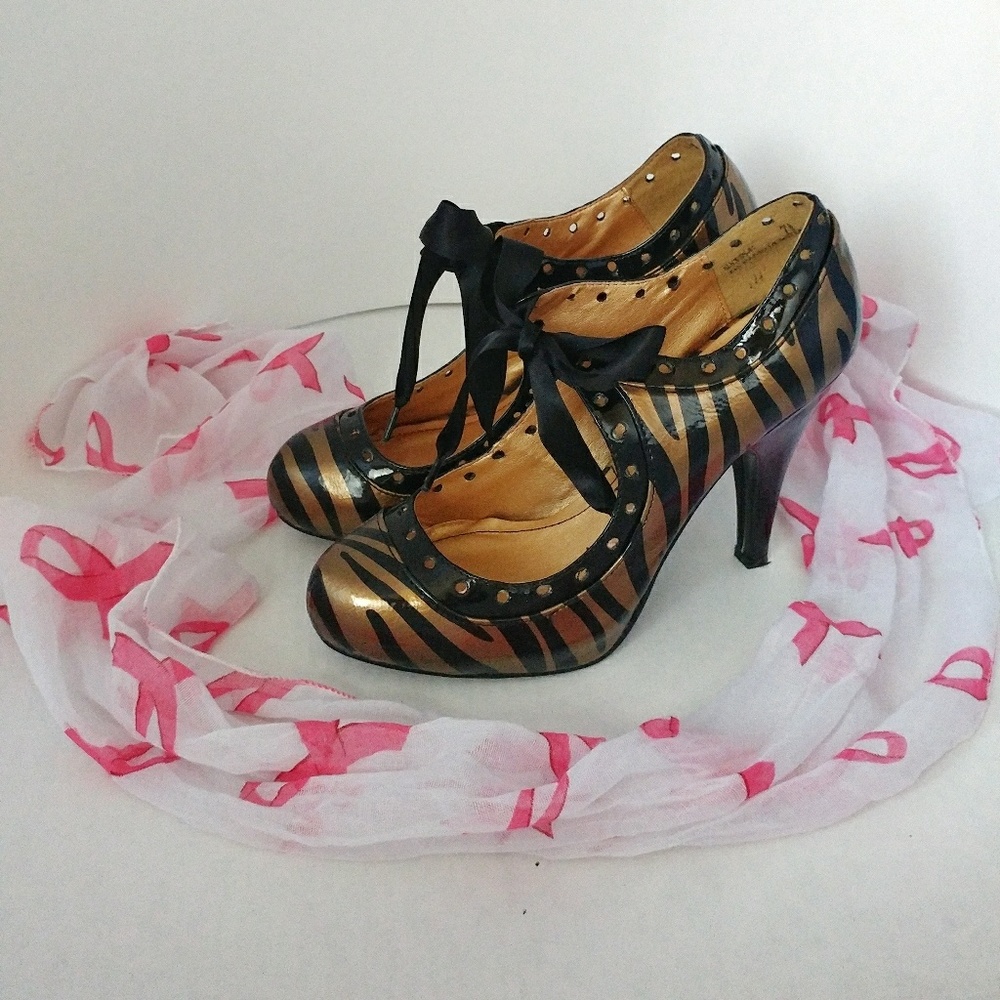 Gold and Black Tiger Stripped Mary Jane Heels
